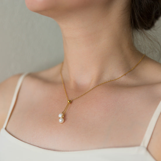 Classic Gold Pearl Drop Necklace