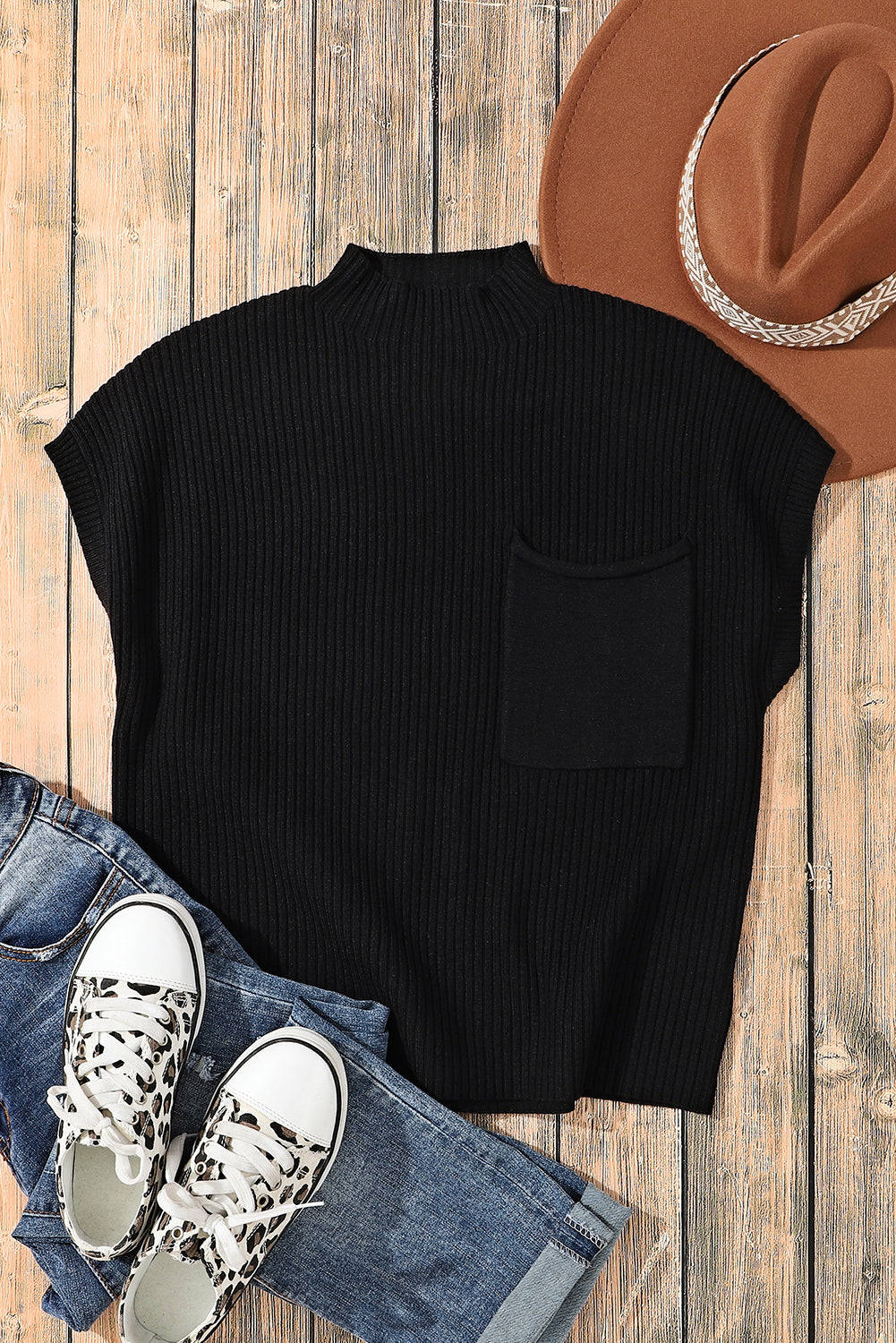 Ribbed Knit Short Sleeve Sweater with Patch Pocket